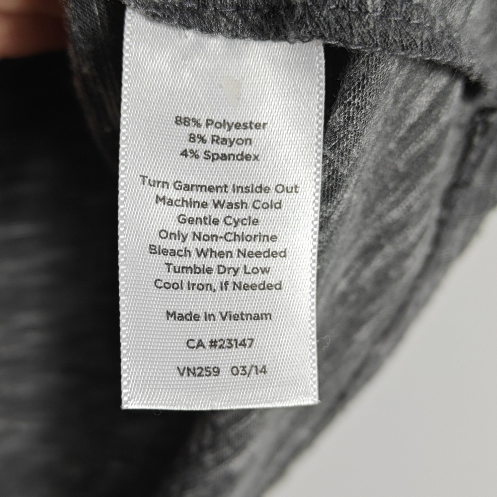 TALBOTS Heathered Grey Button Split Neck Three-Quarter Sleeve Size Medium - Picture 3 of 14